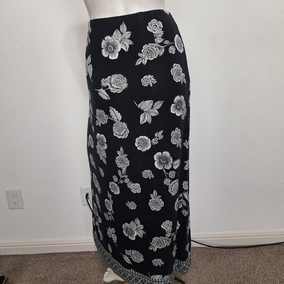 J. Jill Black Gray Floral Faux Wrap Maxi Skirt Size M - Picture 4 of 10